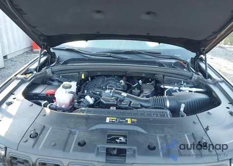 2025 Jeep Grand Cherokee L Limited 4X4 from USA, damaged, VIN 1C4RJKBGXS8674655